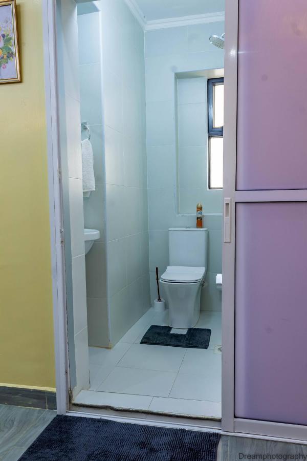 1Bedroom Near Yaya, Kilimani, With Washing Machine ไนโรบี ภายนอก รูปภาพ